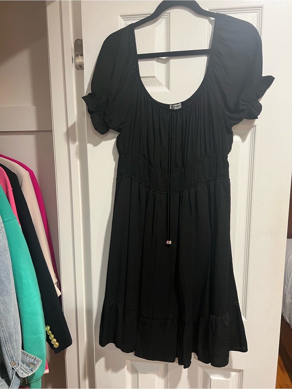 Black Smock Waist Dress 👗